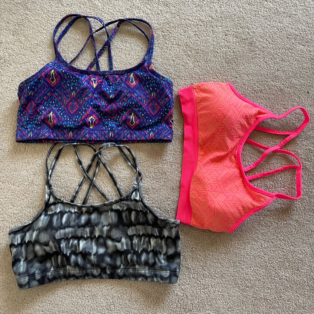 3 Women’s sports bras